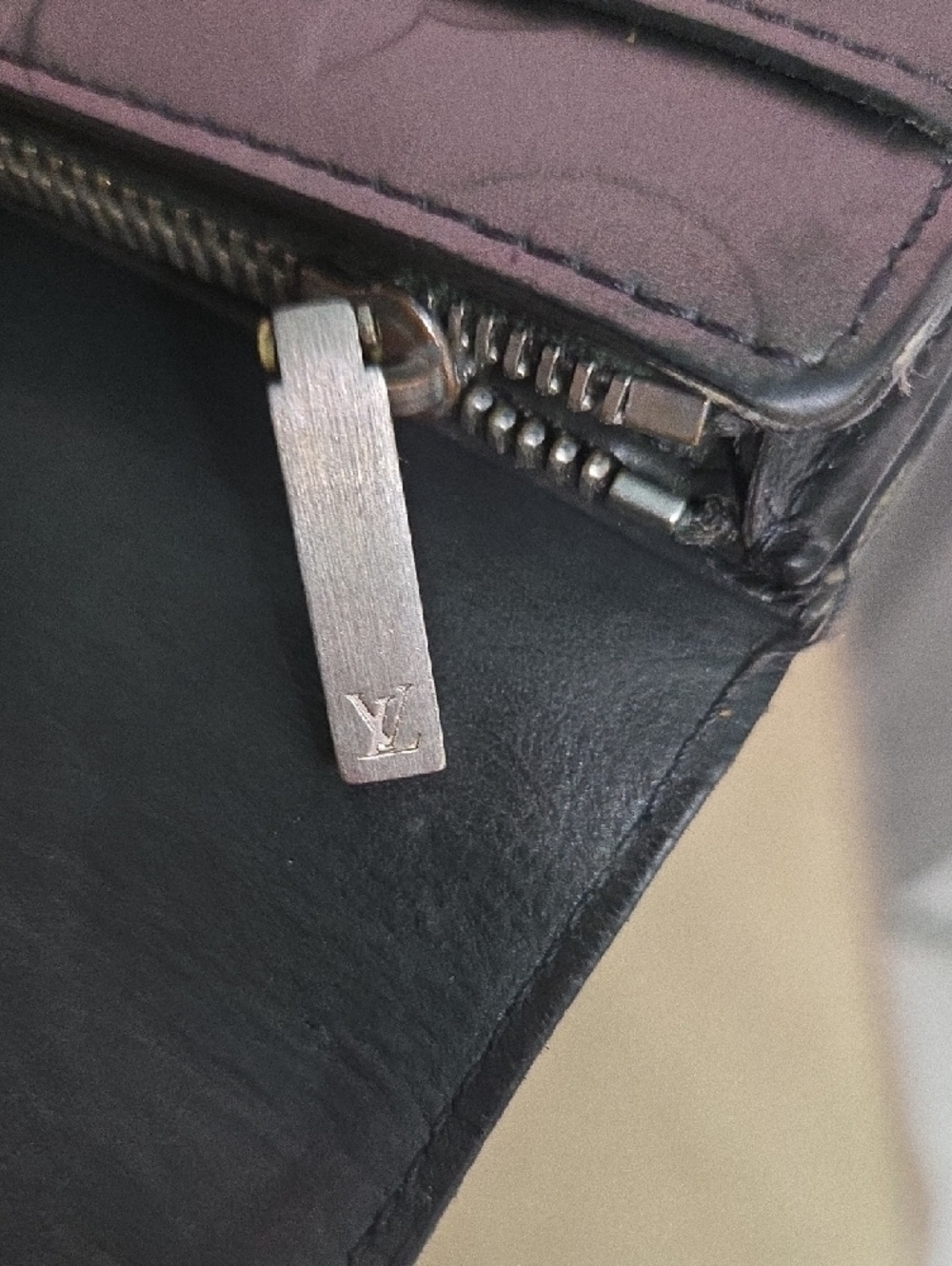Louis Vuitton Gray Embossed Monogram Continental Wallet - Picture 10 of 11